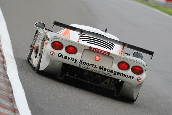 Diego Alessi et Ron Marchal seront finalement les équipiers de Grosjean et Radermecker sur la Mosler MT900R Gravity International. Photo Jacques Letihon