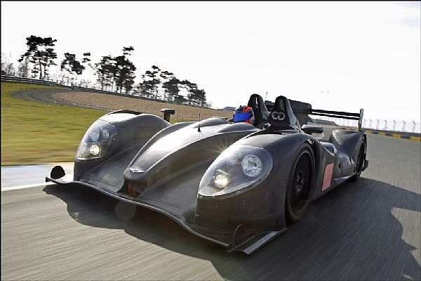 On l'attendait de nouveau en IndyCar, mais Bertrand Baguette rebondit en WEC, au sein de l'équipe Oak Racing...