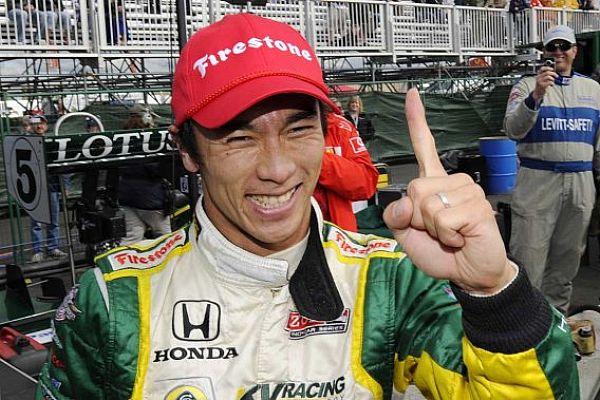 Takuma Sato sera le fer de lance de l'équipe de Bobby Rahal en IndyCar cette saison. Le kamikaze s'accroche...