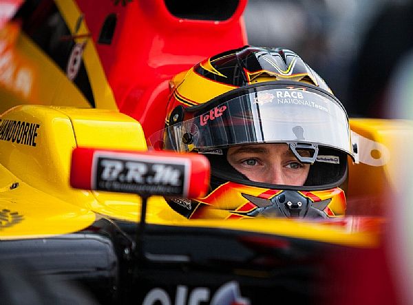 Ce week-end, Stoffel Vandoorne aura tout à apprendre au pied du célèbre rocher...